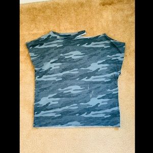 Camouflage short sleeve shirt